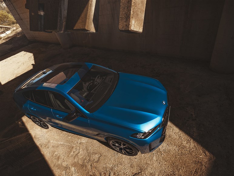 スーパーカー顔負けの超絶スペック。BMW新型「X6／X6M」発売。1622から