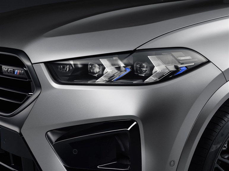 スーパーカー顔負けの超絶スペック。BMW新型「X6／X6M」発売。1622から