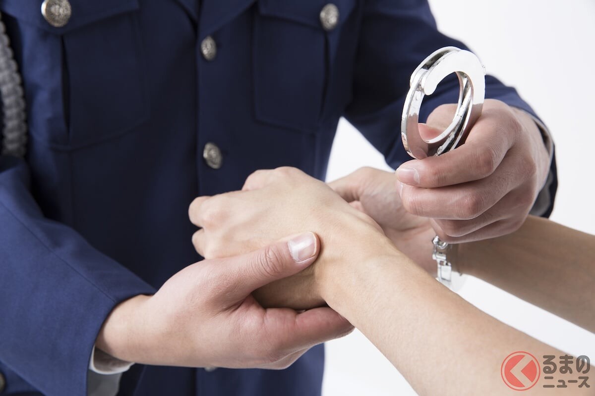 中国人観光客2人を逮捕！「台湾の偽造免許証」を使って日本で不正に手続きか “制度を悪用”した手口とは？ 元警察官が解説