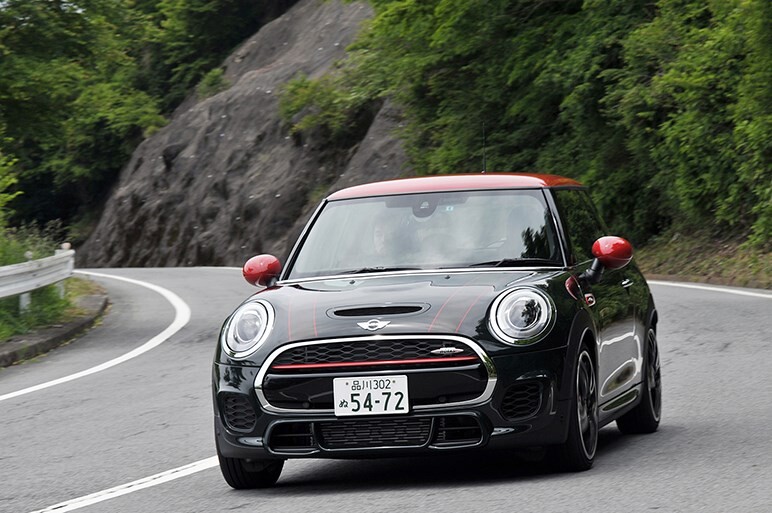 MINI ジョン・クーパー・ワークス、箱根でみせた最強モデルの走り