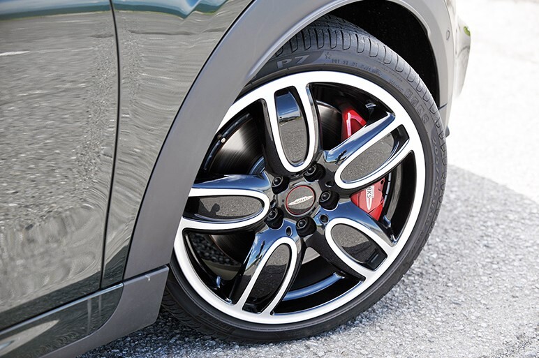 MINI ジョン・クーパー・ワークス、箱根でみせた最強モデルの走り