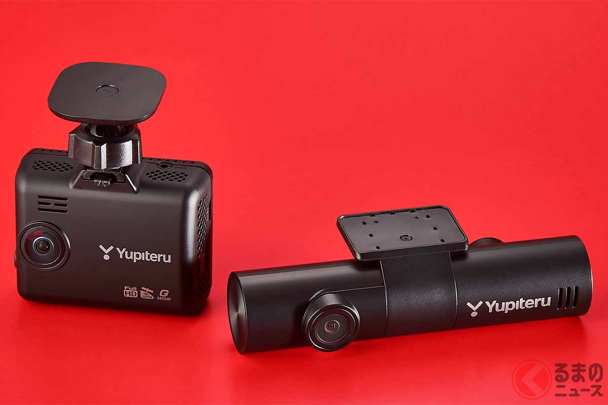 業界初「リアデュアルカメラ」を備えたドライブレコーダー登場 前後左右車内を記録 ユピテル