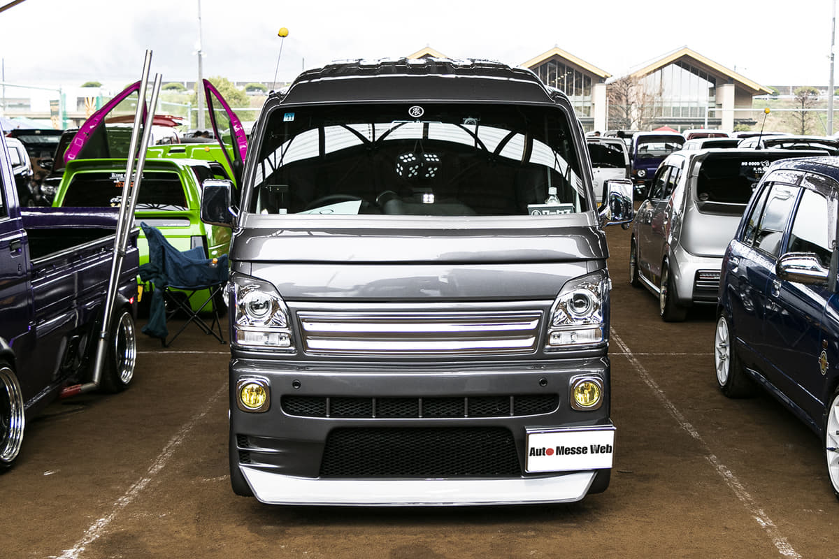 Oh My 農道 レーサー ケーニッヒフェンダー を付けちゃった スーパーキャリイ 戦慄の中身 Auto Messe Web 自動車情報サイト 新車 中古車 Carview