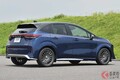 日産「新型“ちいさな高級車”」新登場！ オシャレグリル＆専用内装が「超豪華」！ キラキラ顔の「オーラAUTECH」どう変わったのか