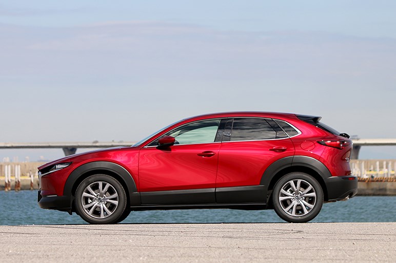 ガソリンエンジンのマツダ CX-30は素晴らしいクロスオーバーSUVだが1.8ディーゼルは存在がやや疑問？