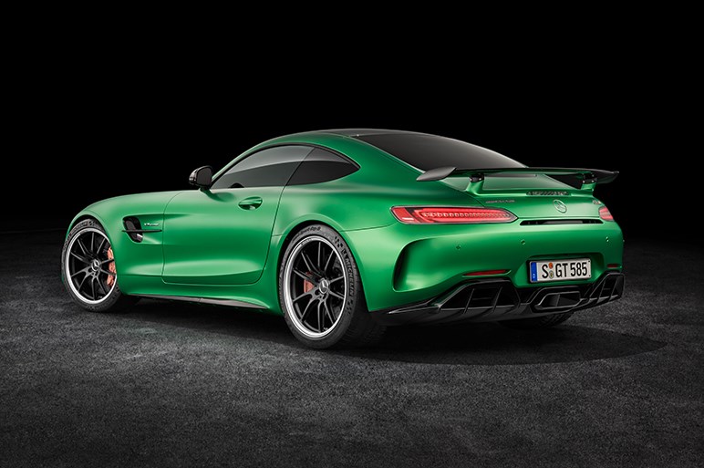 高性能版は557ps／680Nm、メルセデス AMG GT「ロードスター」が登場