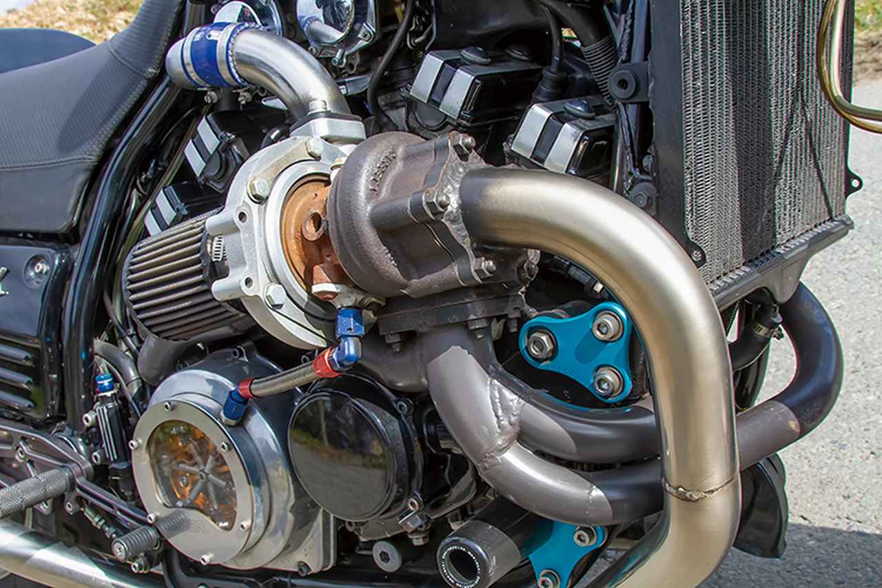 エスパーvmax ヤマハvmax 流用足まわりで変わる外観も得意のターボでバランス Heritage Legends Webオートバイ 自動車情報サイト 新車 中古車 Carview