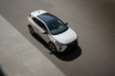 新型三菱グランディス登場！──GQ新着カー