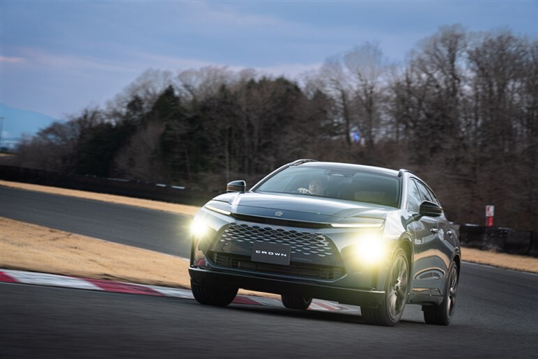 【あなたはアリ？ナシ？】SUV×ワゴンの「クラウンエステート」に賛否両論。双方の意見をチェックしてみた