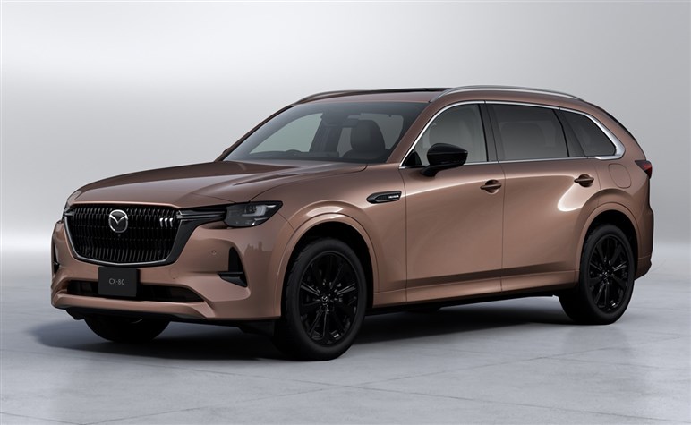 「CX-60」一部改良で昨対比327.3%と華麗に復活。「CX-80」も好調…なのにマツダが素直に喜べない訳