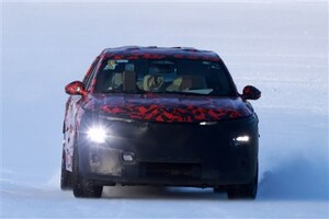 【初撮影】アルファロメオ新型「ステルヴィオ」は洗練されたクーペSUVへ進化。頂点「クアドリフォリオ」は1000PSに到達!?