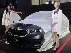 「駆け抜ける歓びの極み」と社長が言った！日本初公開のBMW M5を東京オートサロンで展示。