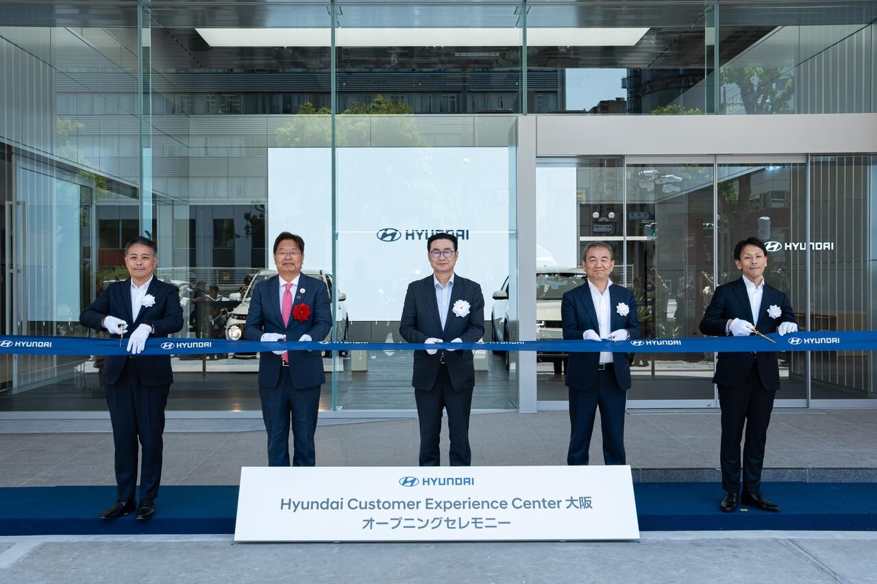 関西エリアでヒョンデが本格始動。Hyundai Experience Center 大阪が心斎橋にグランドオープン