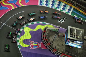 【F1コラム】空前の黄金時代を謳歌するF1。マクラーレンの価値は50億ドル、収益性が高いビジネスへと変貌