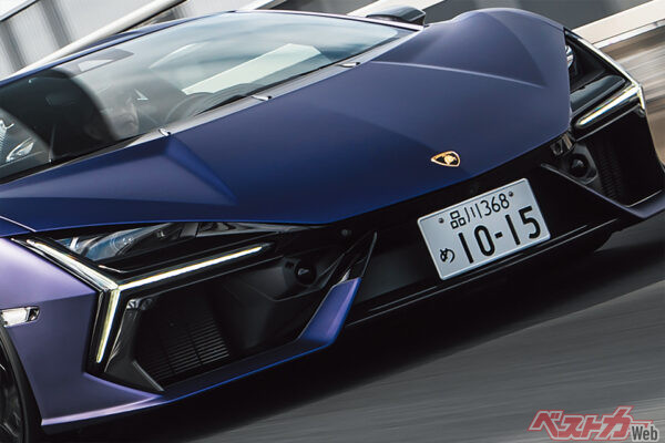 ランボルギーニ ハードカバー高級カタログ イタリア車 imgrc0132302974.jpg