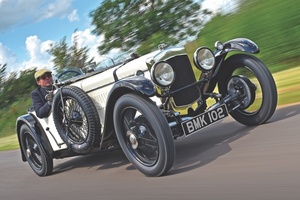 戦前の英国スポーツ　フレイザー・ナッシュ　エース・パイロットが駆ったTTレプリカ　前編