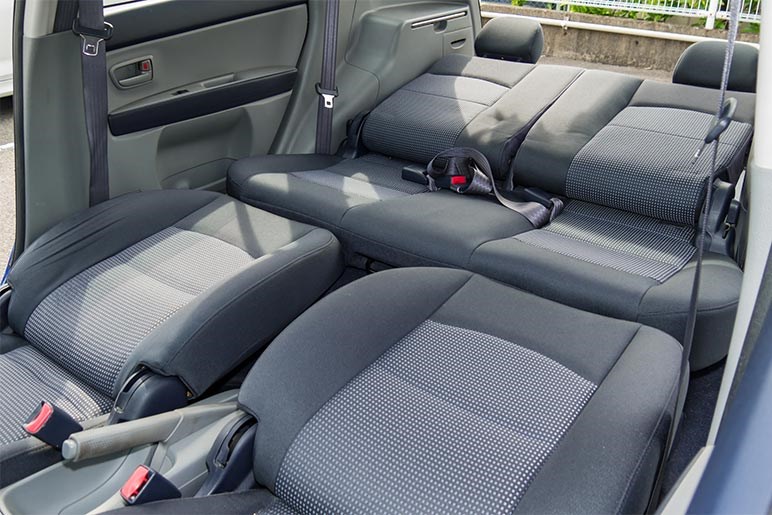 エブリイは内装DIYで車中泊も快適。純正オプションだけでも十分使える【購入ガイド】