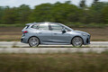 ライバル対決　BMW 223iアクティブツアラー対メルセデスB 250　果たして勝者はどちら？