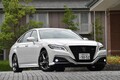 日本のセダン衰退はボディ拡大も要因！　国内で５ナンバーは残留組の「カローラ・アクシオ」のみ
