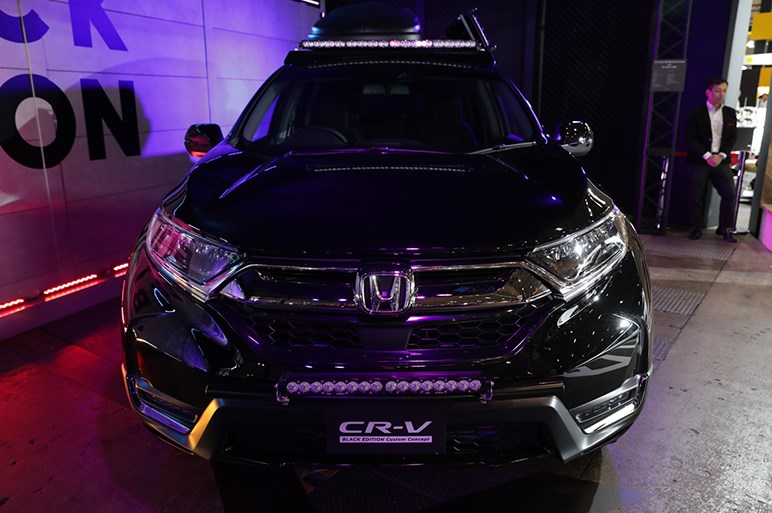 北米風カスタム！　CR-V ブラック エディション カスタム コンセプト with THE CHECK SHOP（チェックショップ） - 東京オートサロン