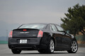 クライスラー300、V8・高性能版の走りは？