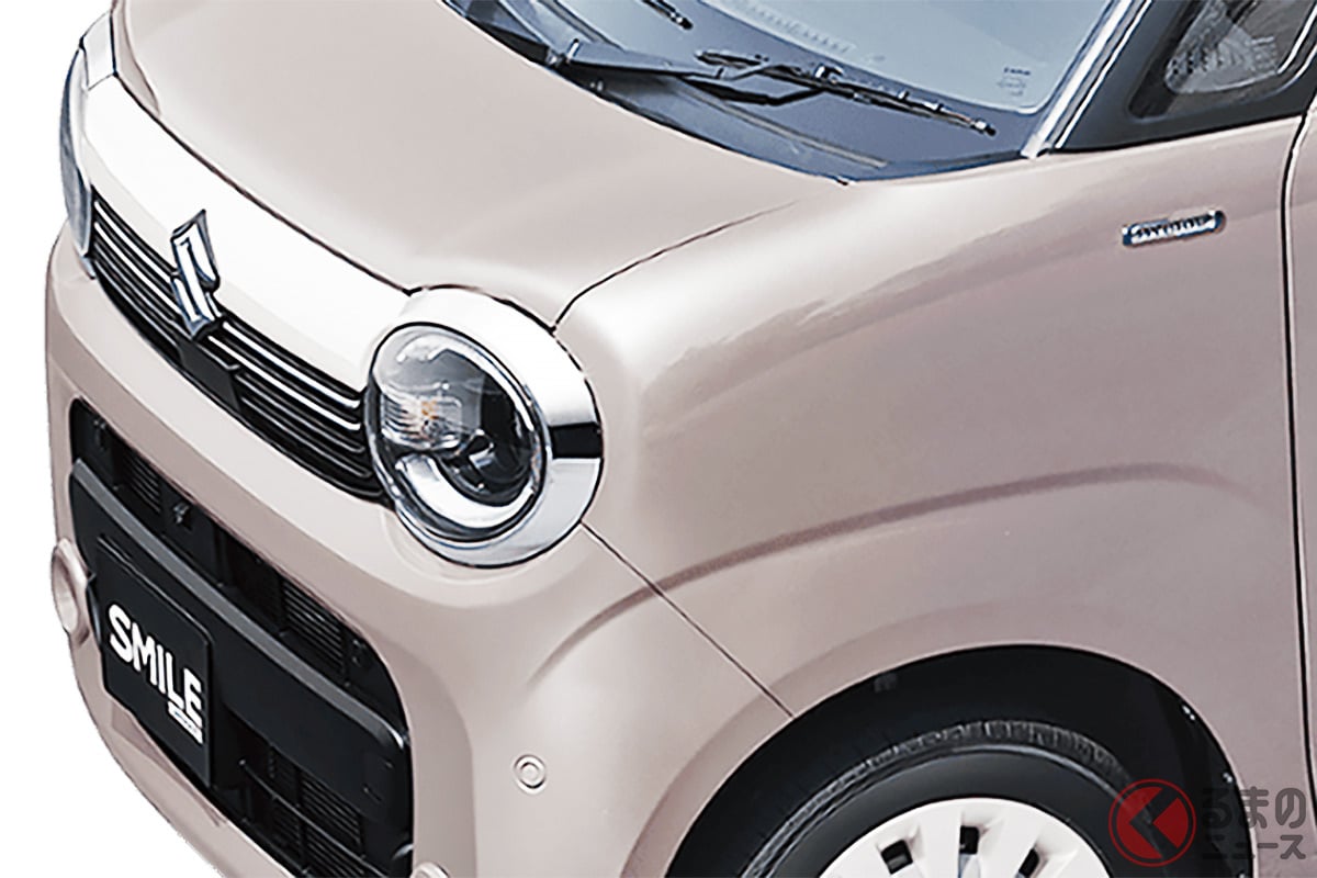 200万円以下！ スズキ「最新“4人乗り”スライドドアワゴン」がスゴい！ リッター「25キロ」走る“ニッコリ”顔！ 2トーンカラー×「“ベージュ”内装」もお上品な「ワゴンR“スマイル”クリームコーデ」に販売店の反響は!?