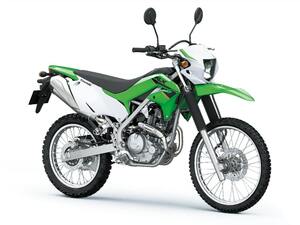 【カワサキ】シート高が低くなり誰もがオフロードを楽しめるよう進化！「KLX230 S」2/1発売