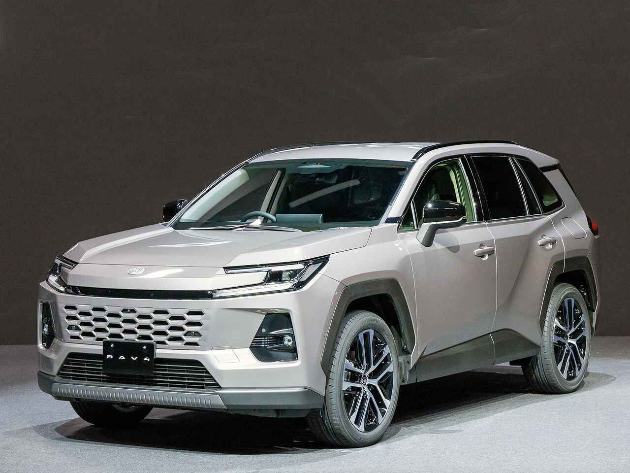 トヨタ 新型「RAV4」を世界初公開。多様なニーズに対応して3つのスタイルを設定