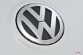 グリーンピース　VW英国本社前で抗議活動　ディーゼル廃止訴え