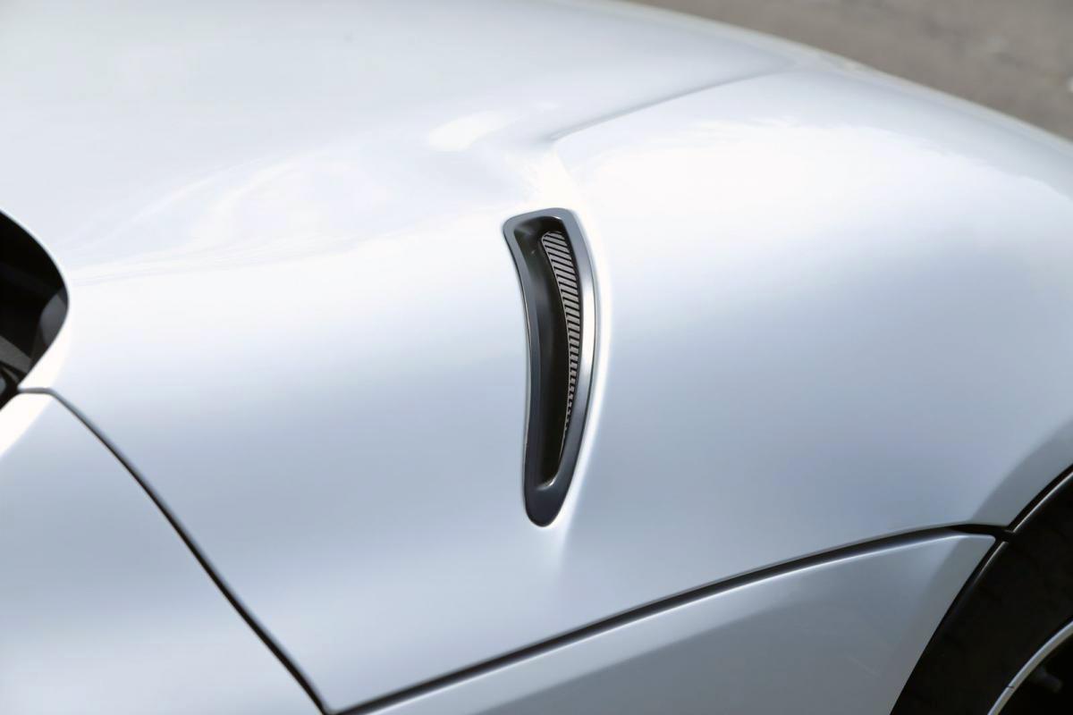 イマドキのクルマにも遊び心はある 機能的には無意味な なんちゃって装備 Web Cartop 自動車情報サイト 新車 中古車 Carview