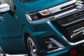 129万円から！ スズキ最新「ワゴンR」がスゴイ！ “高級感＆渋さ”アップの「レトロ仕様」がスゴイ！ どこか懐かしい「昭和感」が堪らない純正コーディネートとは？