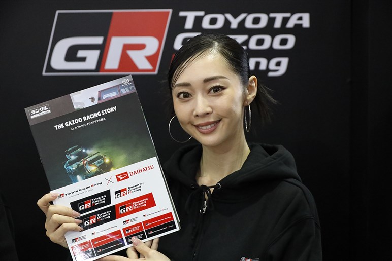 【コンパニオンフォトギャラリー】東京オートサロン2025を彩った美女大集合(2)