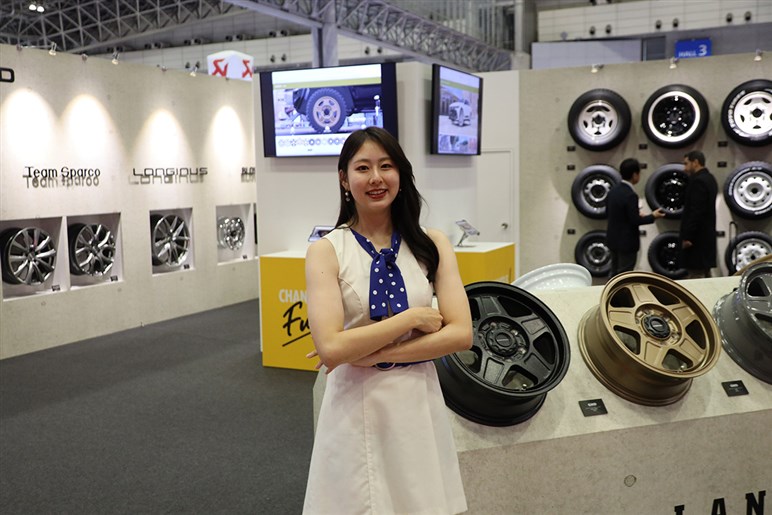 【コンパニオンフォトギャラリー】東京オートサロン2025を彩った美女大集合(1)
