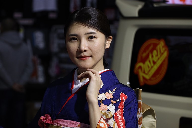 【コンパニオンフォトギャラリー】東京オートサロン2025を彩った美女大集合(1)