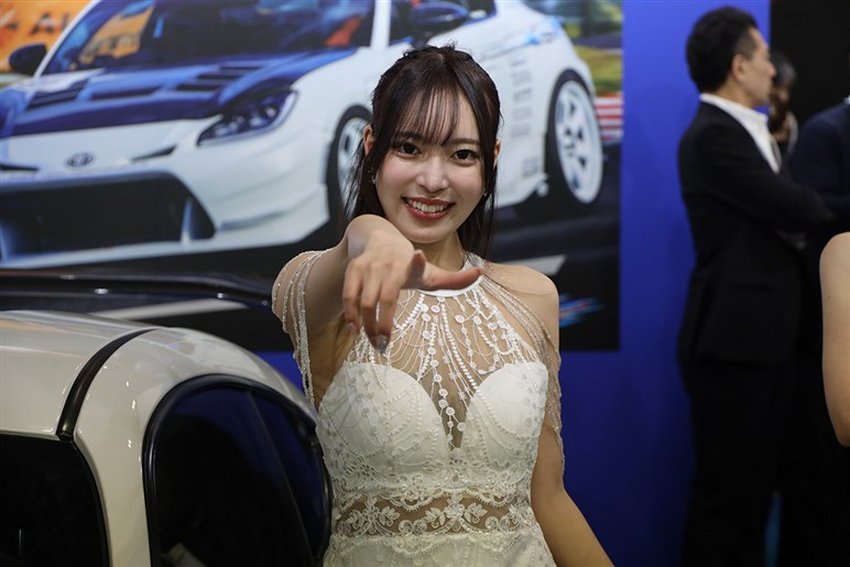 【コンパニオンフォトギャラリー】東京オートサロン2025を彩った美女大集合(1)