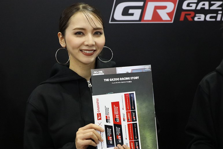 【コンパニオンフォトギャラリー】東京オートサロン2025を彩った美女大集合(2)