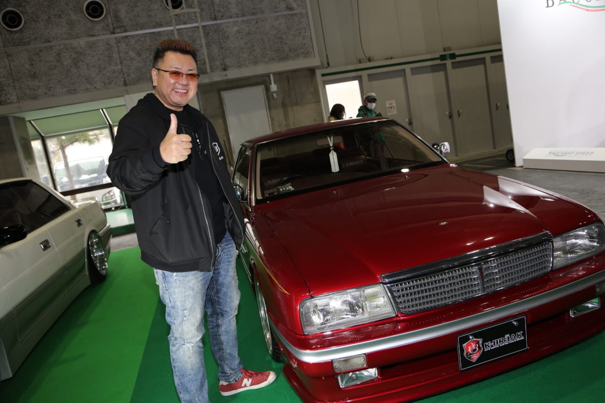 懐かしさと新鮮さを醸し出す 80 90年代vip創世記セダン ３台 大阪オートメッセ18 Auto Messe Web 自動車情報サイト 新車 中古車 Carview