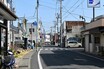 標識のない生活道路の最高速度が60km/hから30km/hへと引き下げ！　賛否両論巻き起こる改正だがそもそも「最高速度めいっぱい」で走る必要がないことを認識すべき