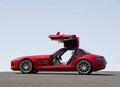 伝説の300SLを彷彿させる「メルセデス・ベンツ SLS AMG」　後編