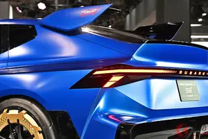 スバルの「新たな4ドアスポーツクーペ」に注目！ 伝説「スバルブルー」に旧車風“ヘリテージデザイン”も採用！ 高性能4WD搭載の「パフォーマンスE STI」コンセプトとは