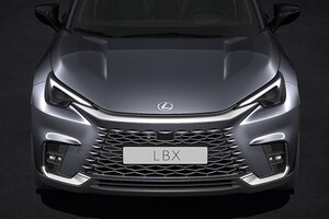 これは売れそう。レクサスが新型コンパクトSUV「LBX」を初公開！ 発売は23年秋