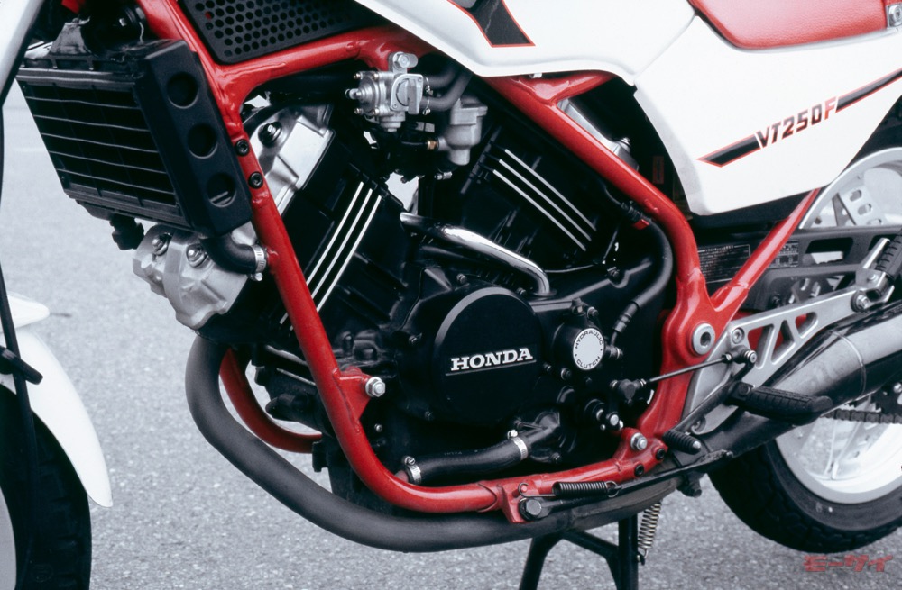 ホンダvt250fは 打倒２スト を目指した250スーパースポーツだった 250の名車 ホンダvt系の歴史 前編 モーサイ 自動車情報サイト 新車 中古車 Carview