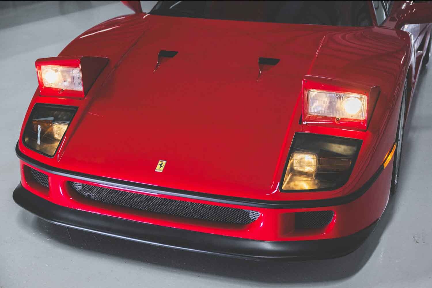 5億3370万円で落札！世界にたった213台のフェラーリ「F40」アメリカ仕様は走行5496km