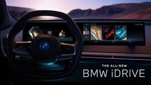 BMWが曲面ディスプレイ2枚を組み合わせる新世代iDriveを発表。音声会話やOTAにも対応