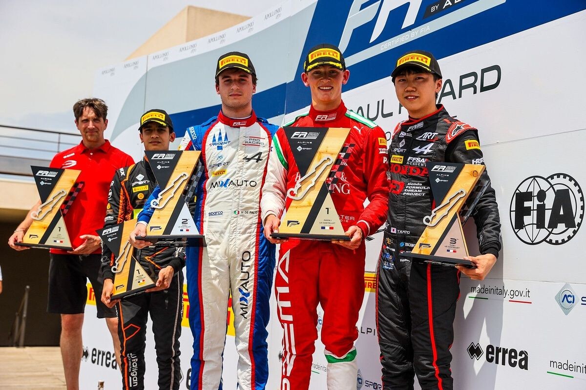佐藤琢磨や中野信治見守る中、ホンダ育成の加藤大翔が表彰台。スレイター2連勝｜フォーミュラ・リージョナル欧州選手権 第5戦ポール・リカール