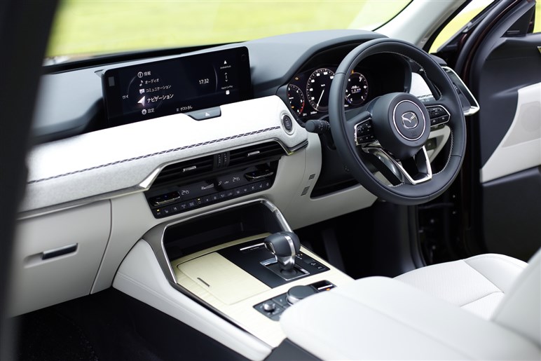 【やっと…】マツダ命運握る3列シートSUV「CX-80」国内発表。秋発売で「CX-8」の後継になり得るか？