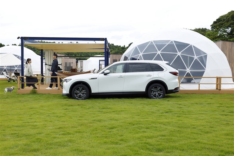 【やっと…】マツダ命運握る3列シートSUV「CX-80」国内発表。秋発売で「CX-8」の後継になり得るか？