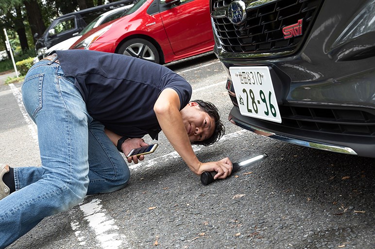 【ガチ企画】自動車ジャーナリスト伊達軍曹が愛車のレヴォーグを「セルカ」に出品！いくらで落札された⁉︎