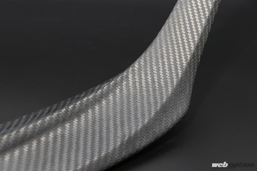 車検対応でダウンフォースを獲得 メルセデスamg 5用の高機能カーボンカナードが登場 Web Option 自動車情報サイト 新車 中古車 Carview