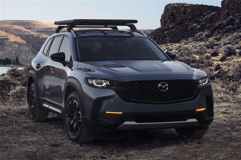 カッコ良すぎ！ マツダがオフ系SUV「CX-50」を日本で販売しない理由とは？